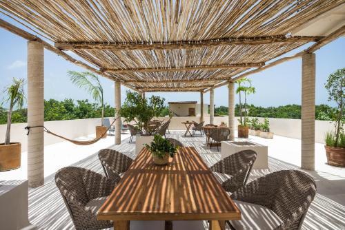 Koos Tulum Hotel Buitenkant foto
