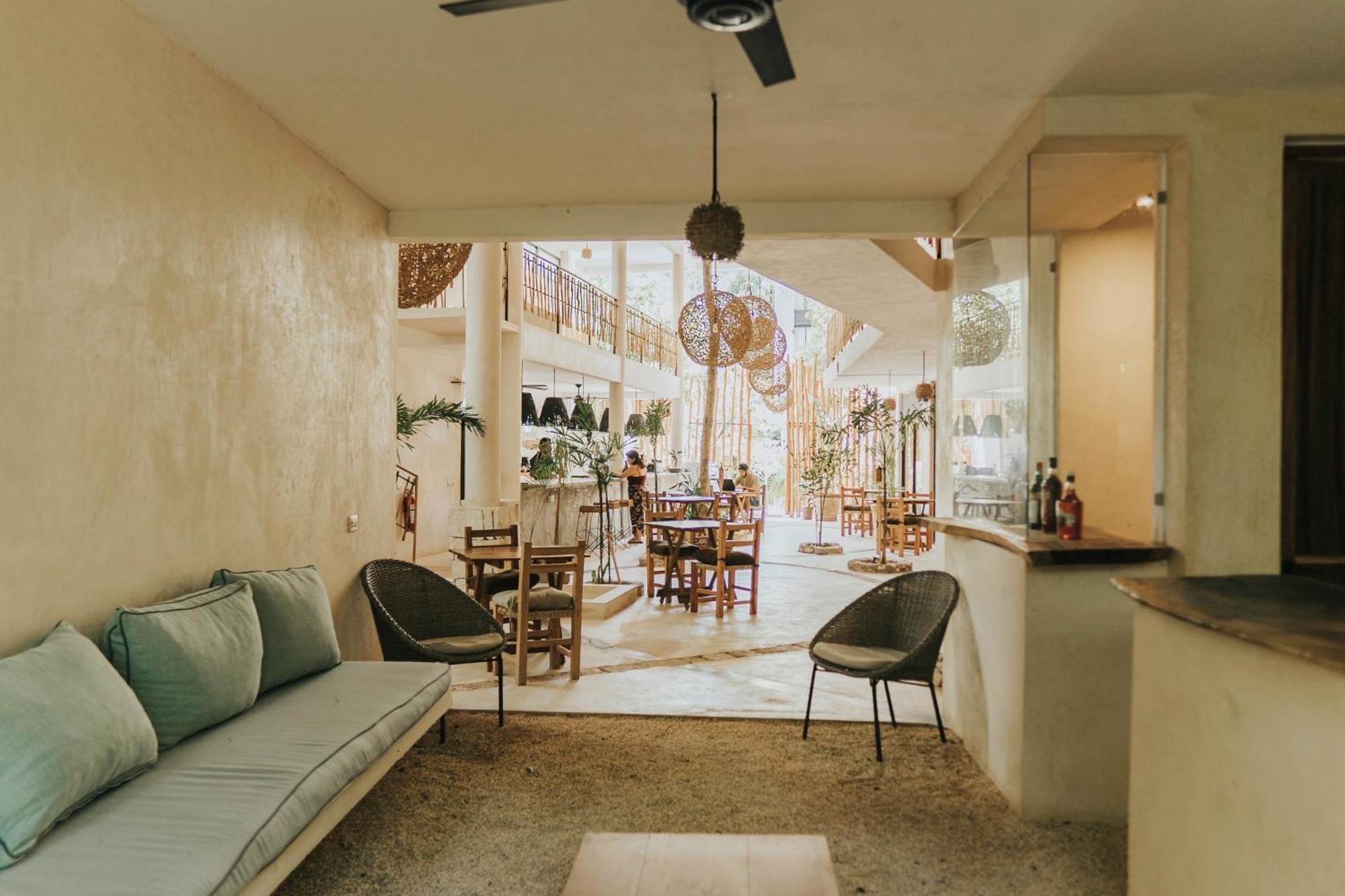 Koos Tulum Hotel Buitenkant foto